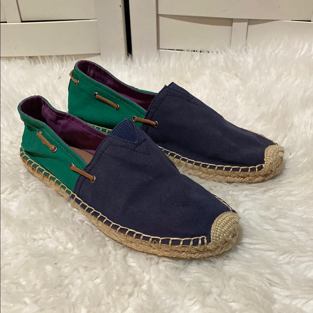 Joy & Mario has Stylish Navy and Green Espadrilles Slip On